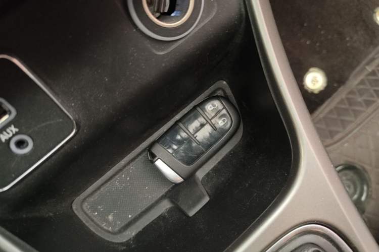 Used Jeep Compass 2017 200T Automatic Family Edition Vehicle Key