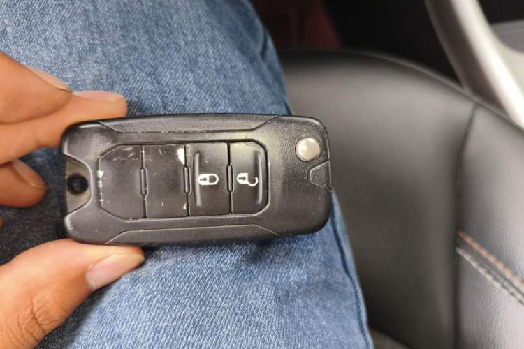 Used Jeep Compass 2017 200T Automatic Enjoyment Version Vehicle Key