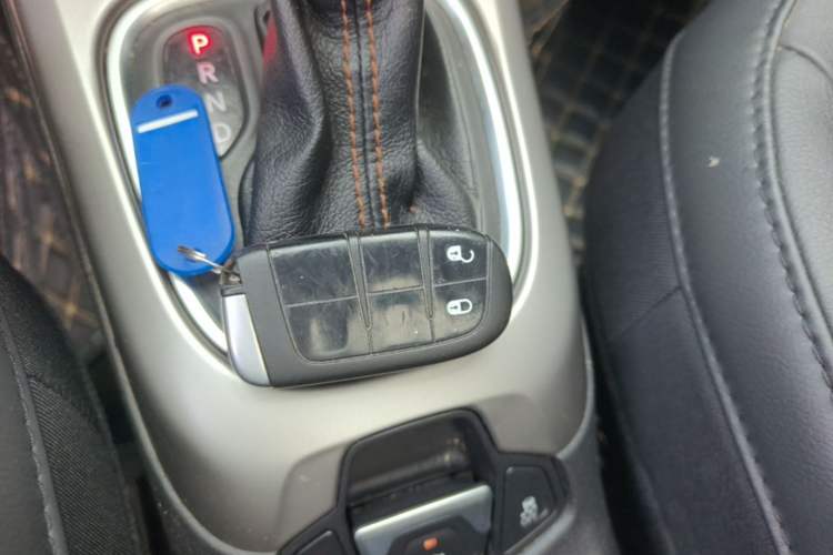 Used Jeep Compass 2017 200T Automatic Family Edition Vehicle Key