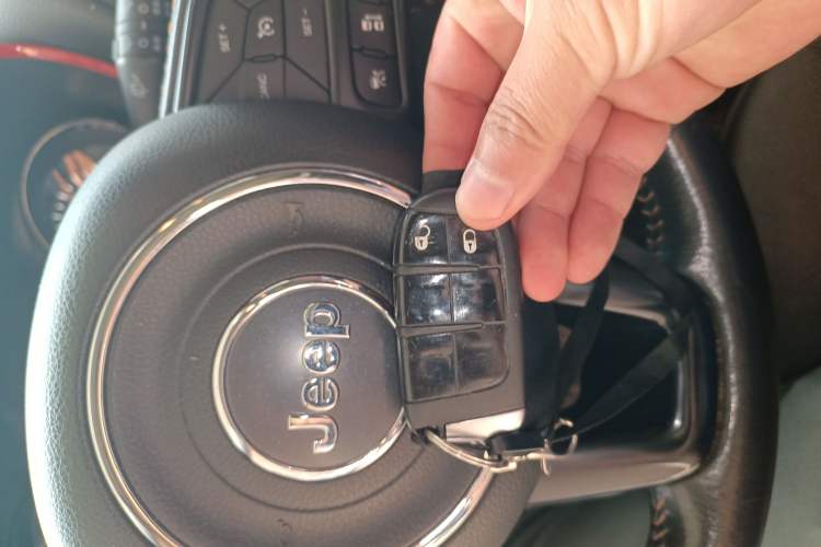 Used Jeep Compass 2017 200T Automatic Family Edition Vehicle Key