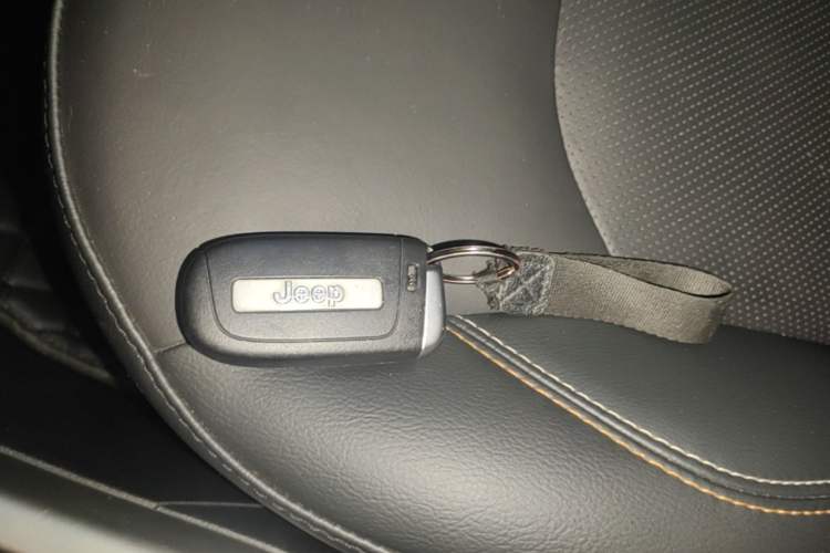 Used Jeep Compass 2017 200T Automatic Family Edition Vehicle Key