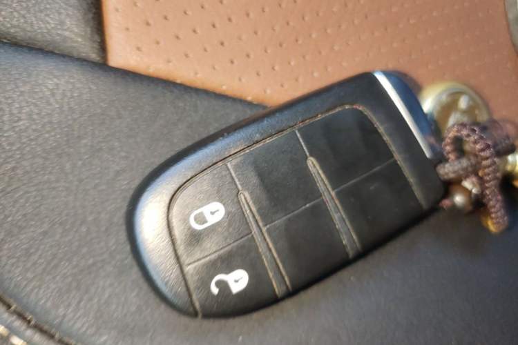 Used Jeep Compass 2017 200T Automatic Family Edition Vehicle Key