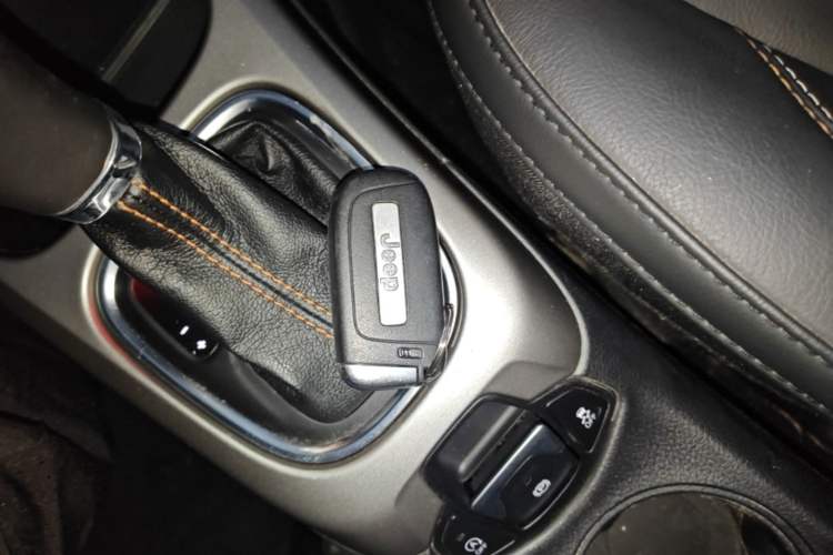 Used Jeep Compass 2017 200T Automatic Family Edition Vehicle Key