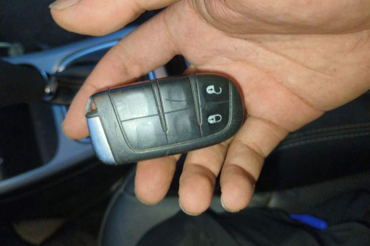 Used Jeep Compass 2017 200T Automatic Family Edition Vehicle Key
