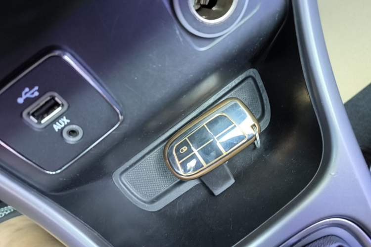 Used Jeep Compass 2017 200T Automatic Family Edition Vehicle Key