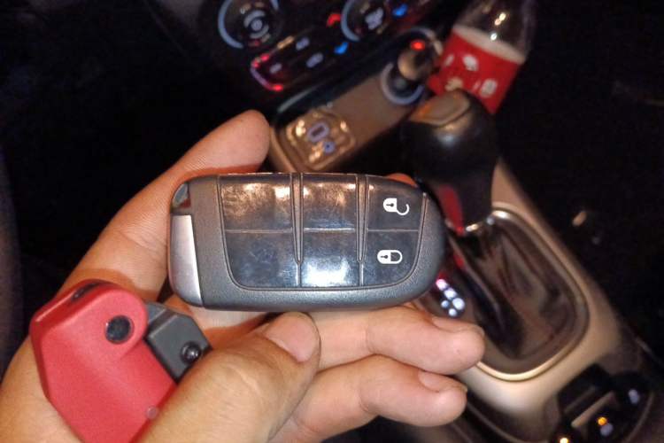Used Jeep Compass 2017 200T Automatic Family Edition Vehicle Key
