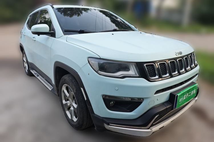 Used Jeep Compass 2017 200T Automatic Family Edition Front Right 45 Deg