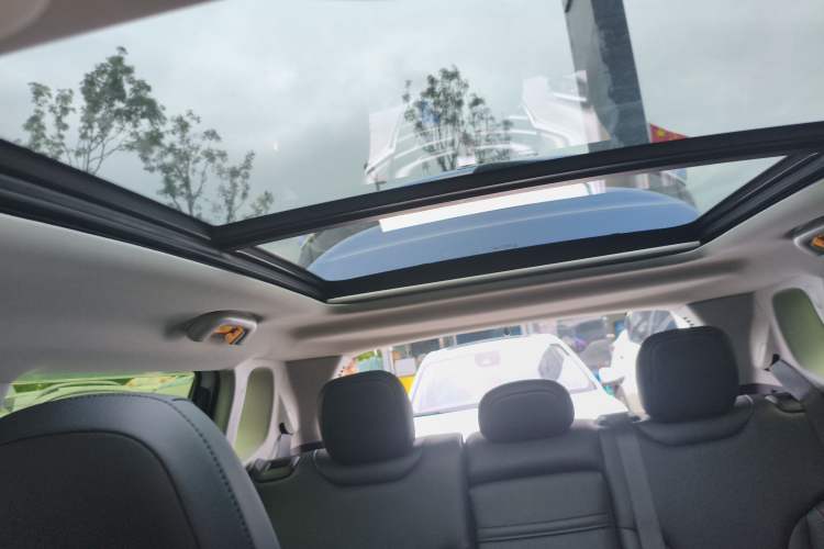 Used Jeep Compass 2017 200T Automatic Family Edition Headliner