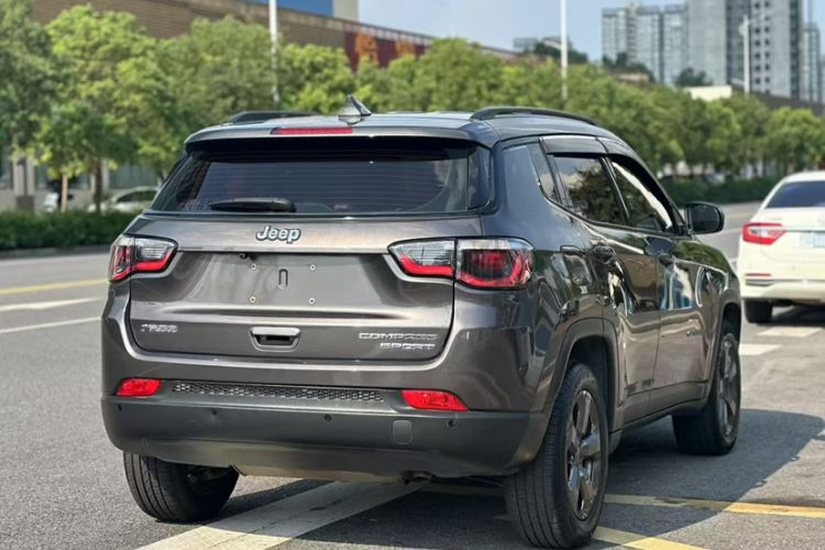 Used Jeep Compass 2017 200T Automatic Enjoyment Edition Exterior 3