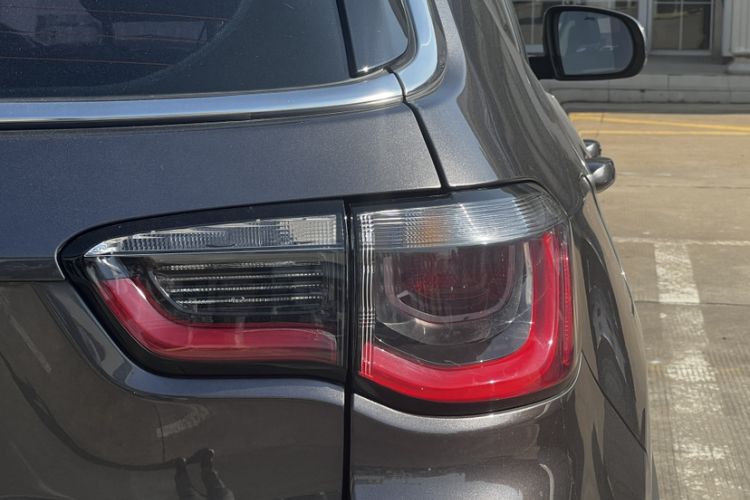 Used Jeep Compass 2017 200T Automatic Family Edition Exterior 4