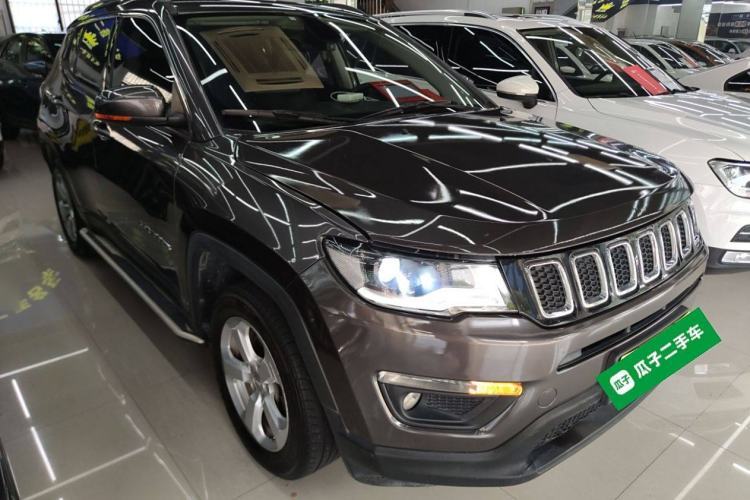 Used Jeep Compass 2017 200T Automatic Family Edition Front Right 45 Deg