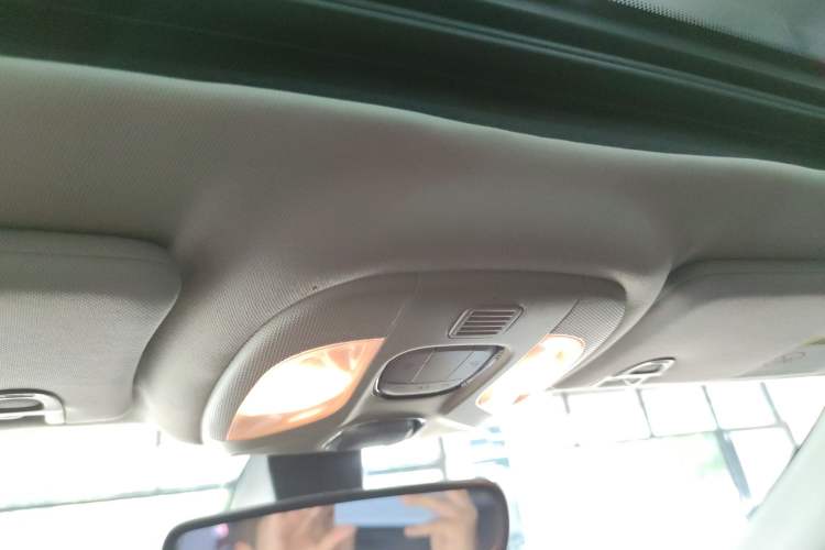 Used Jeep Compass 2017 200T Automatic Family Edition Headliner
