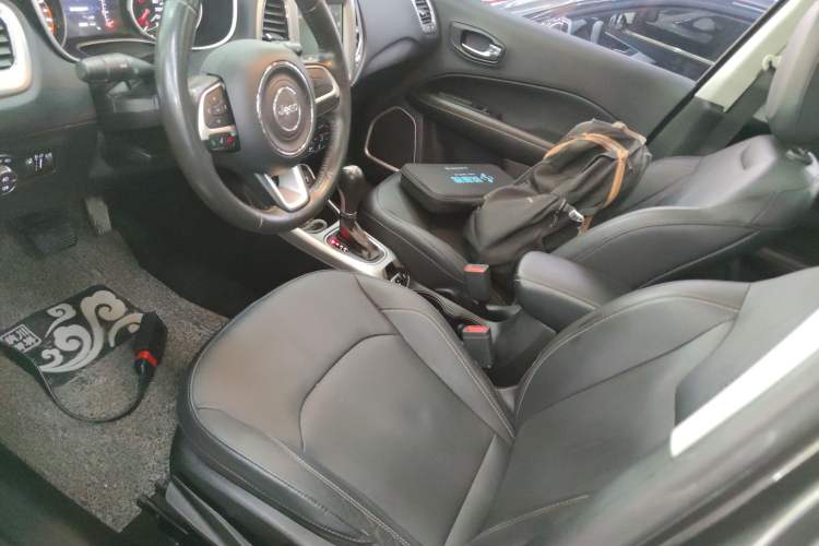 Used Jeep Compass 2017 200T Automatic Family Edition Left Front Seat