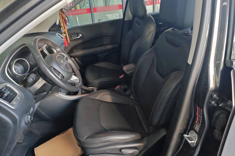 Used Jeep Compass 2017 200T Automatic Family Edition Left Front Seat