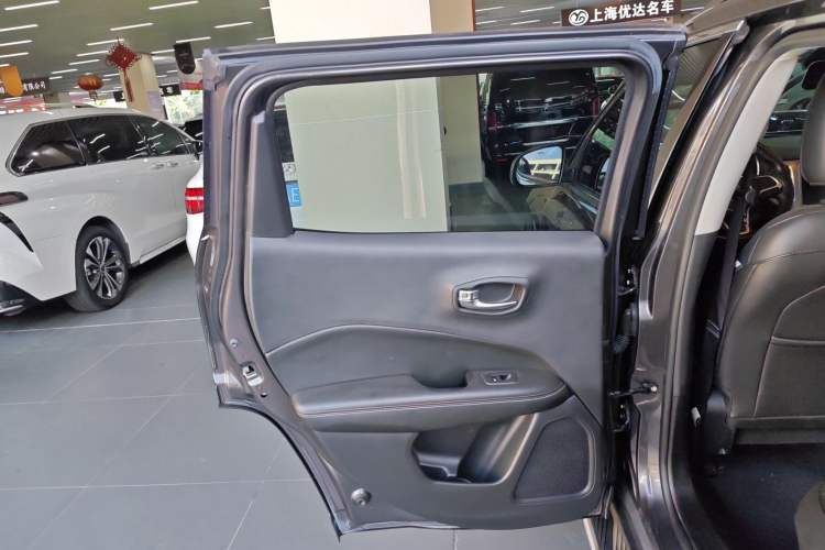Used Jeep Compass 2017 200T Automatic Family Edition Left Rear Door Interior