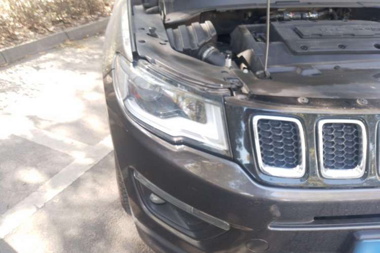 Used Jeep Compass 2017 200T Automatic Family Edition Right Front Headlight
