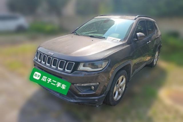 Jeep Compass 2017 200T Automatic Family Edition مستعملة
