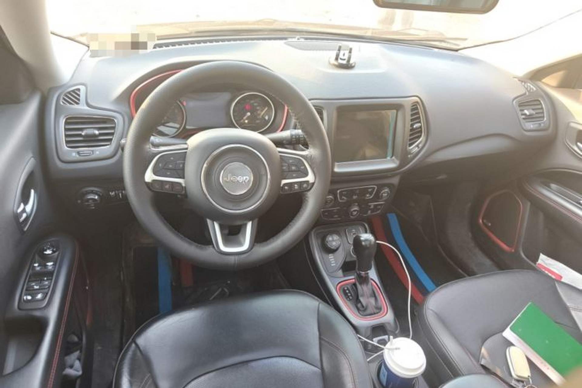 Used Jeep Compass 2017 200TS Automatic High-Performance All-Wheel Drive Edition Center Console