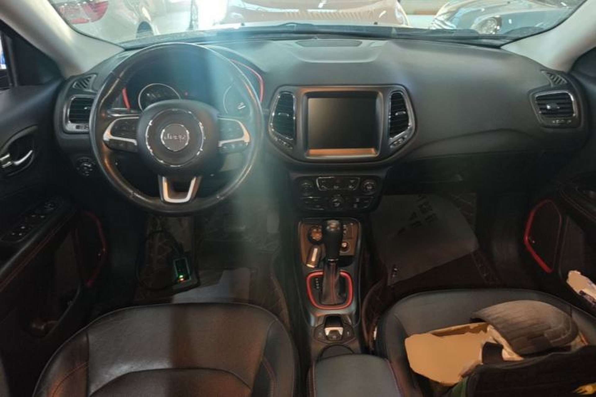 Used Jeep Compass 2017 200TS Automatic High-Performance All-Wheel Drive Edition Center Console