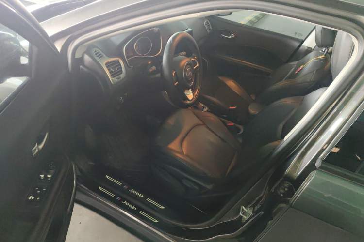 Used Jeep Compass 2017 200T Automatic Family Edition Driver Seat