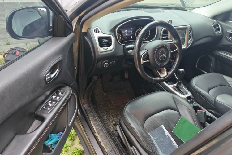 Used Jeep Compass 2017 200T Automatic Family Edition Driver Seat