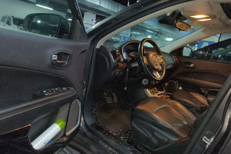 Used Jeep Compass 2017 200T Automatic Family Edition Driver Seat