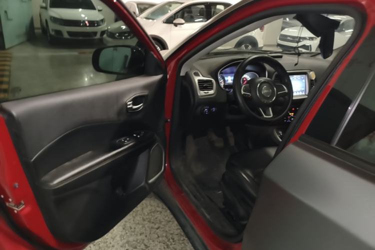 Used Jeep Compass 2017 200T Automatic Family Edition Driver Seat