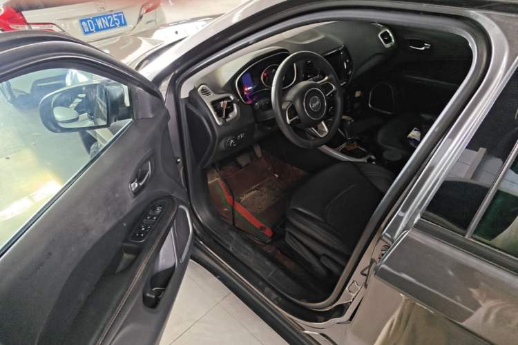 Used Jeep Compass 2017 200T Automatic Enjoyment Version Driver Seat