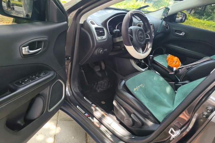 Used Jeep Compass 2017 200T Automatic Family Edition Driver Seat