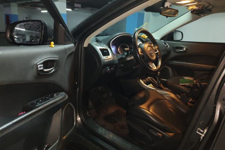 Used Jeep Compass 2017 200T Automatic Family Edition Driver Seat