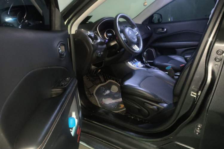 Used Jeep Compass 2017 200T Automatic Enjoyment Version Driver Seat