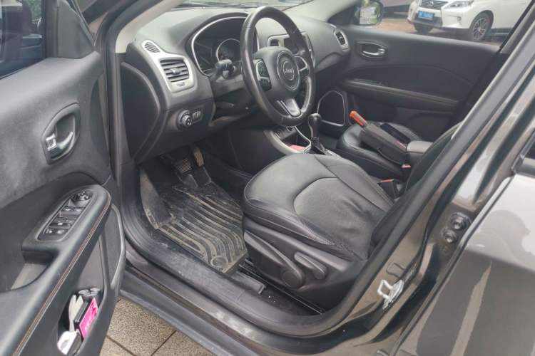 Used Jeep Compass 2017 200T Automatic Family Edition Driver Seat