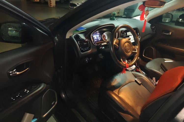 Used Jeep Compass 2017 200T Automatic Prestige Edition Driver Seat
