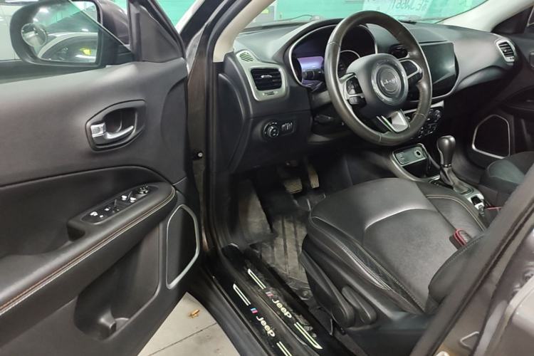 Used Jeep Compass 2017 200T Automatic Family Edition Driver Seat