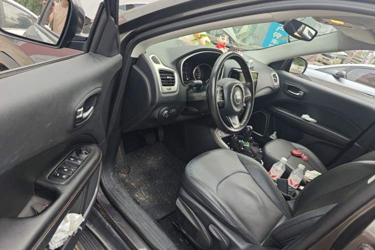 Used Jeep Compass 2017 200T Automatic Family Edition Driver Seat