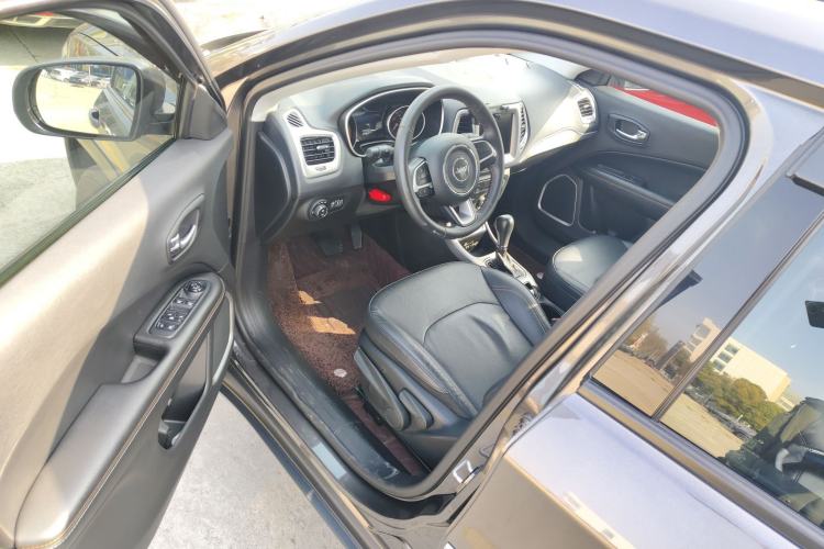 Used Jeep Compass 2017 200T Automatic Family Edition Driver Seat