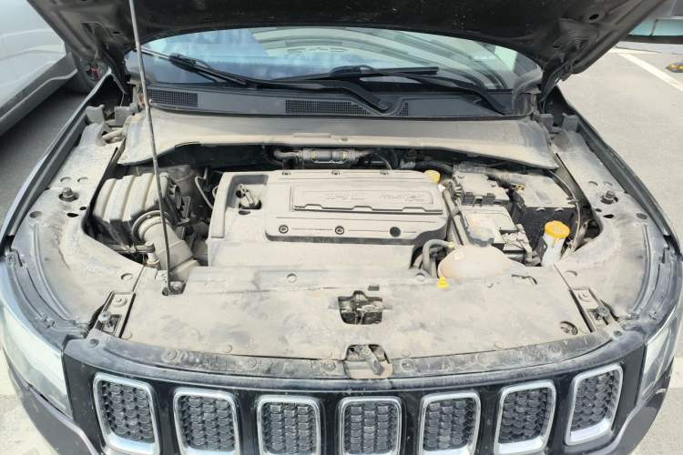 Used Jeep Compass 2017 200T Automatic Family Edition Engine Bay