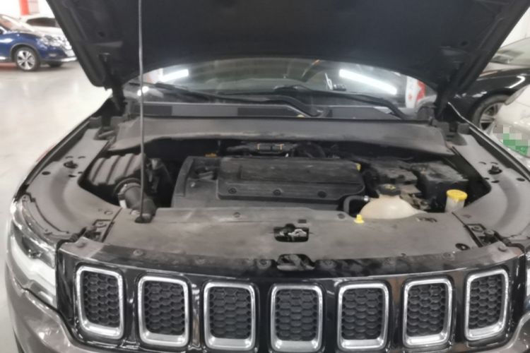 Used Jeep Compass 2017 200T Automatic Family Edition Engine Bay