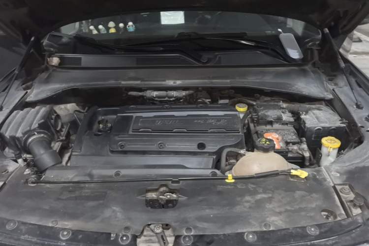 Used Jeep Compass 2017 200T Automatic Family Edition Engine Bay