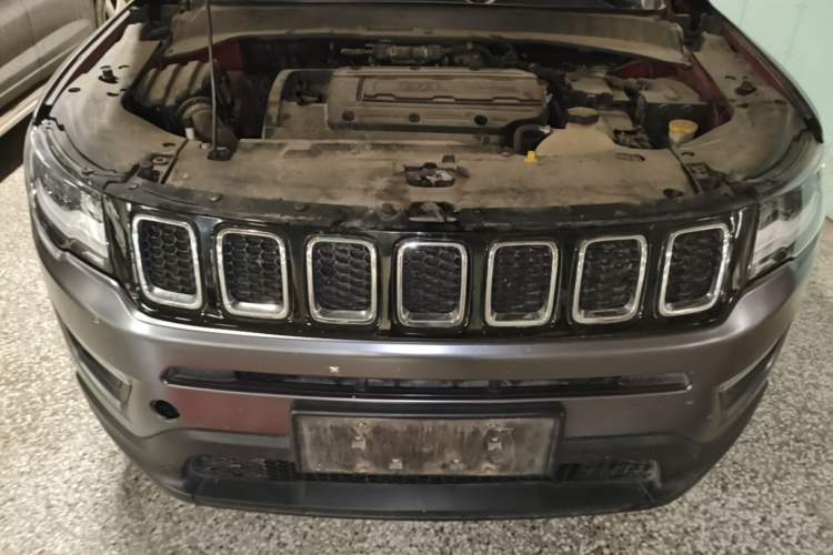 Used Jeep Compass 2017 200T Automatic Family Edition Engine Bay