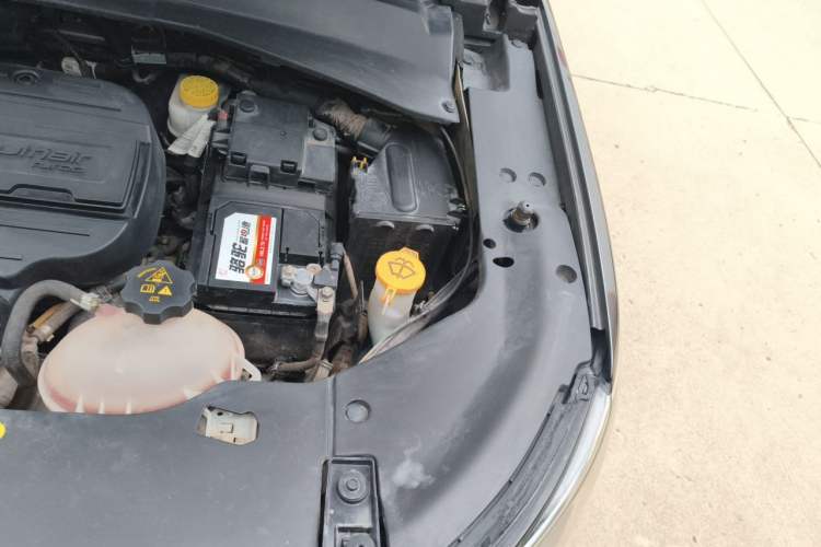 Used Jeep Compass 2017 200T Automatic Family Edition Engine Bay Left