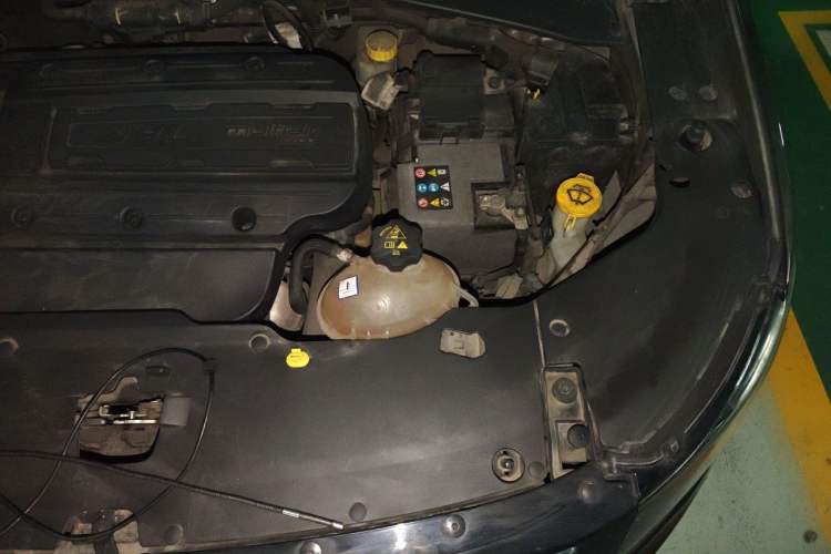 Used Jeep Compass 2017 200T Automatic Prestige Edition Engine Bay Left