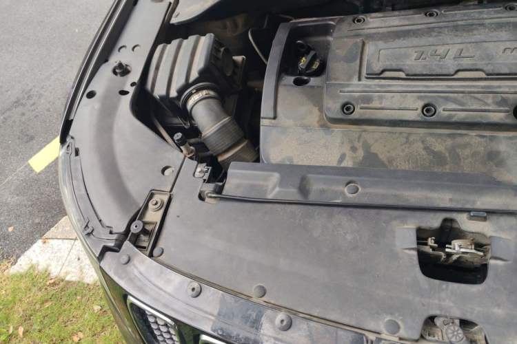 Used Jeep Compass 2017 200T Automatic Family Edition Engine Bay Right