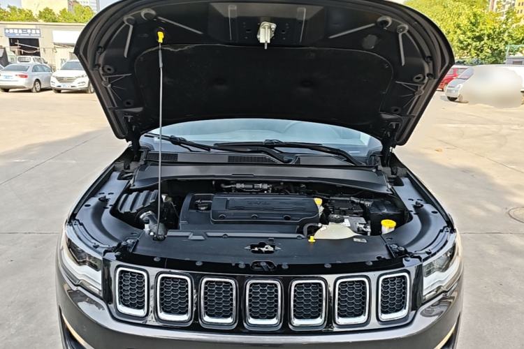 Used Jeep Compass 2017 200T Automatic Family Edition Engine Bay