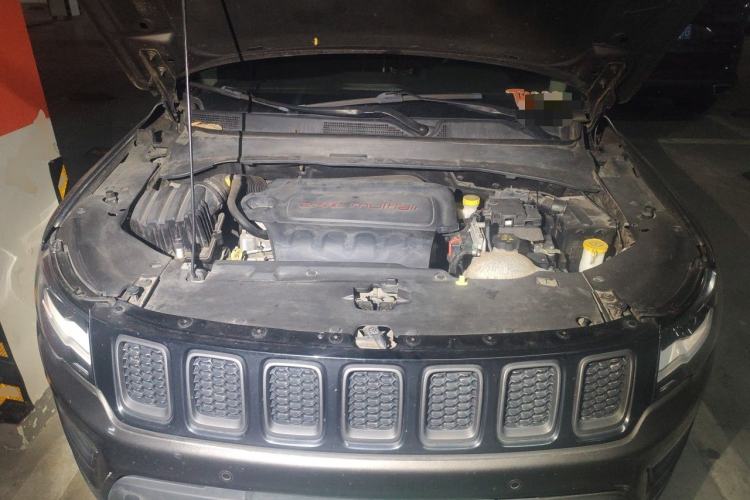Used Jeep Compass 2017 200TS Automatic High-Performance All-Wheel Drive Edition Engine Bay