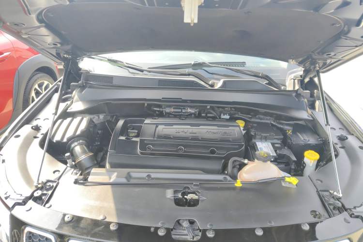 Used Jeep Compass 2017 200T Automatic Family Edition Engine Bay