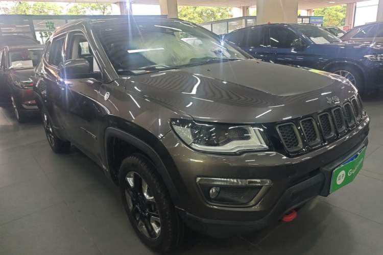Used Jeep Compass 2017 200TS Automatic High-Performance All-Wheel Drive Edition Exterior 1