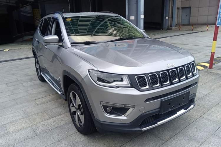 Used Jeep Compass 2017 200T Automatic Prestige Four-Wheel Drive Edition Exterior 1