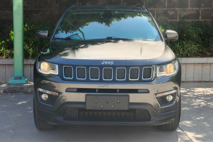 Used Jeep Compass 2017 200T Automatic Family Edition Exterior 11