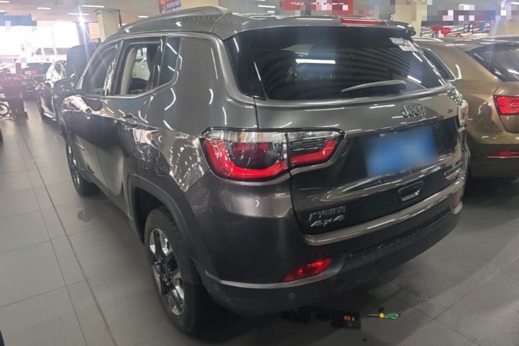 Used Jeep Compass 2017 200TS Automatic High-Performance All-Wheel Drive Edition Exterior 2